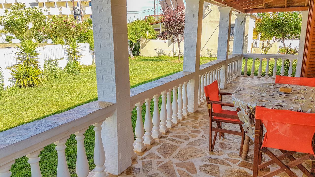 Villa Panorea Moraitika Exterior foto