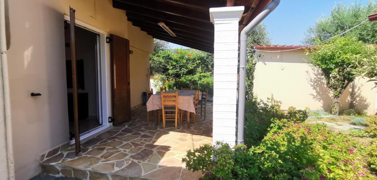Villa Panorea Moraitika Exterior foto